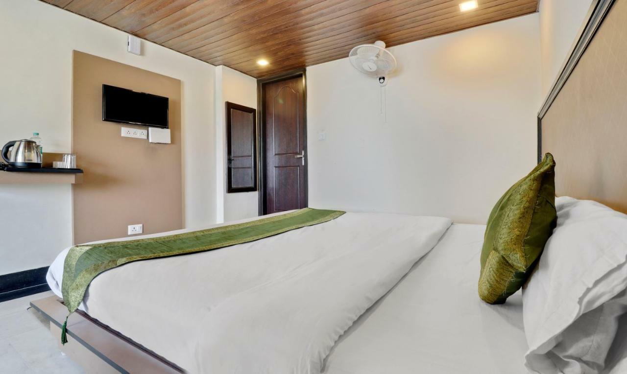 Treebo Mayur, Mall Road Mussoorie Bagian luar foto
